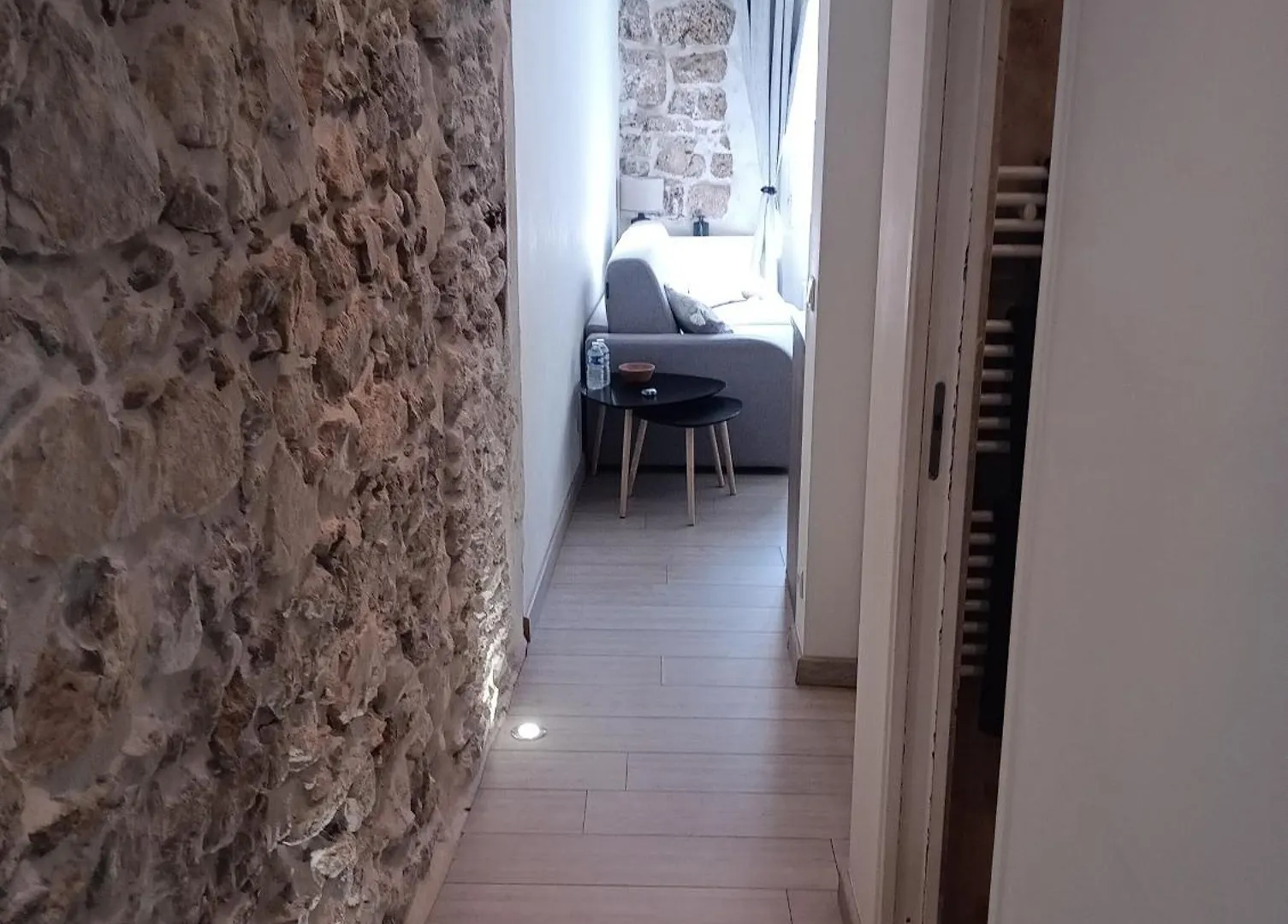 Adorable Studio Vieil Antibes