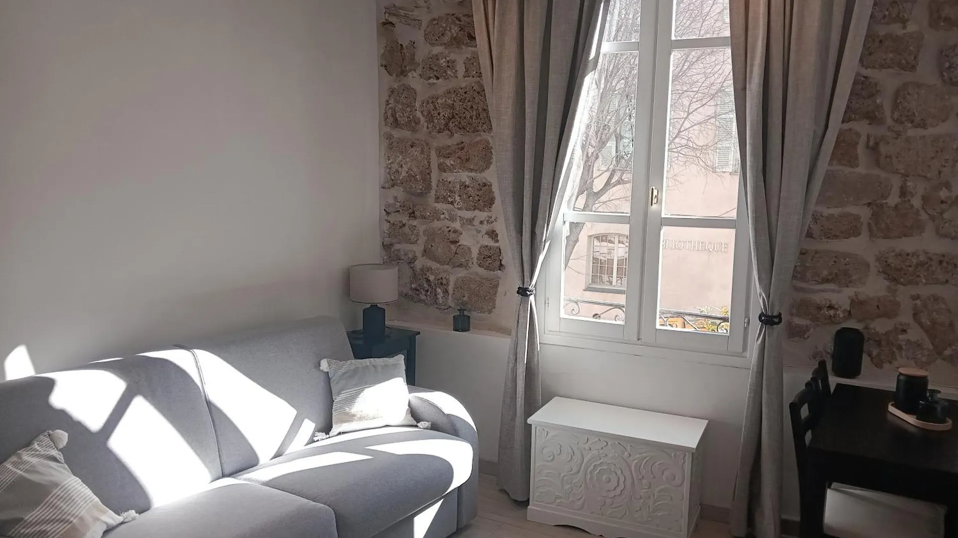 Adorable Studio Vieil Antibes France